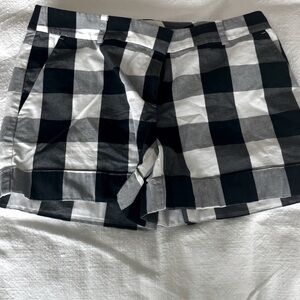 LOFT Black and White Plaid Women's Shorts
